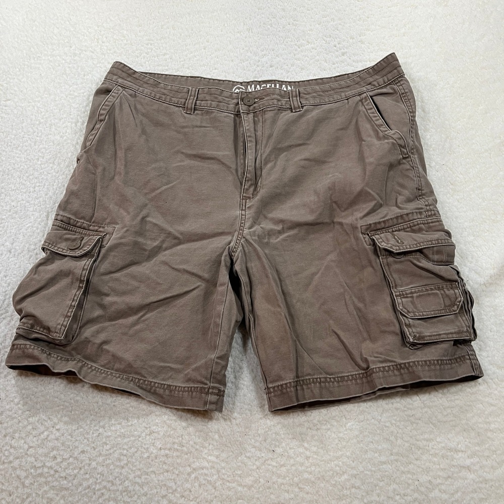 Magellan Outdoors Cargo Shorts Mens 38 Brown SGMGMO5502 Utility Hiking Cotton